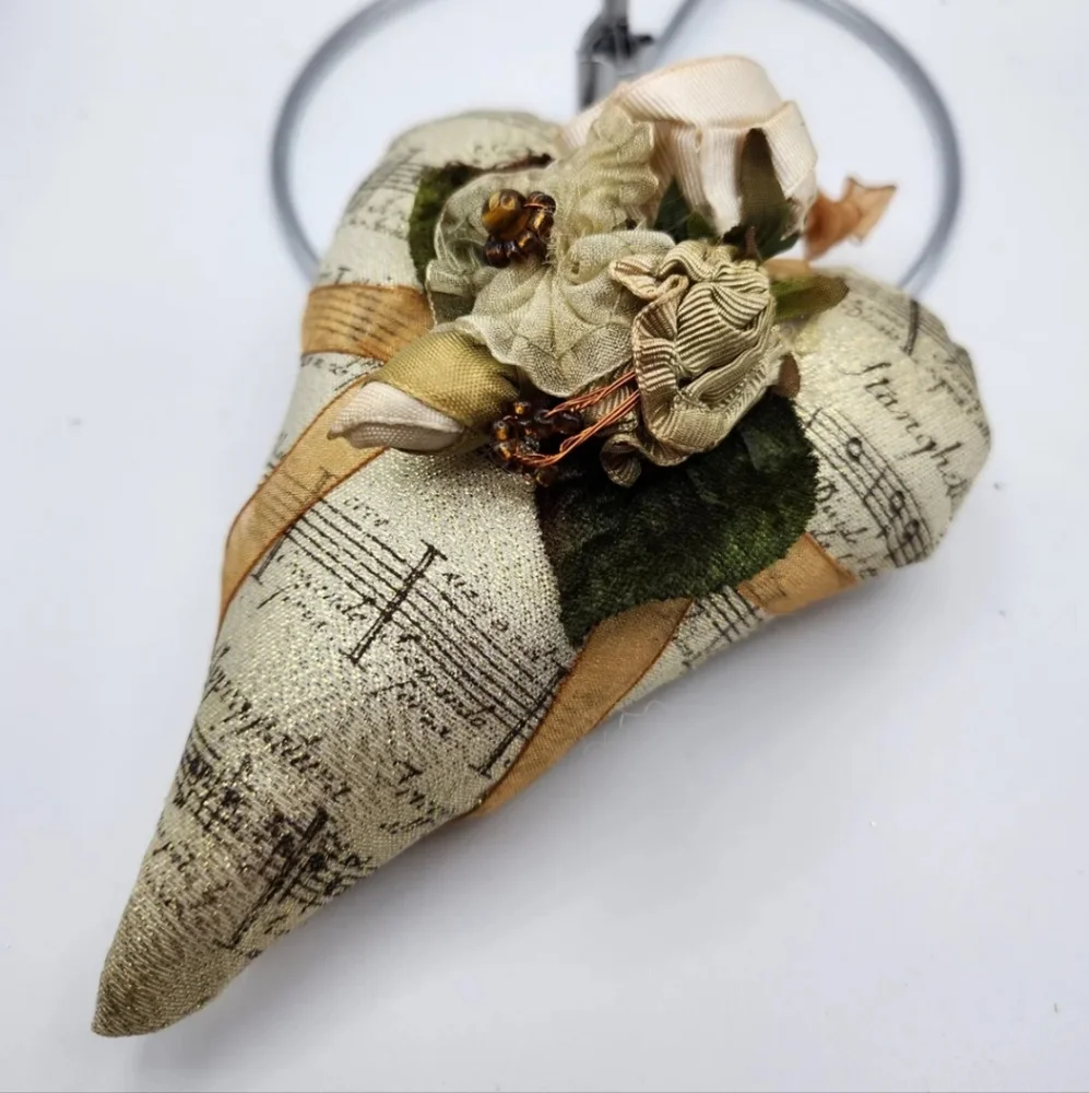 Christmas Ornament, Pillow heart, Music theme, gold shimmer, floral